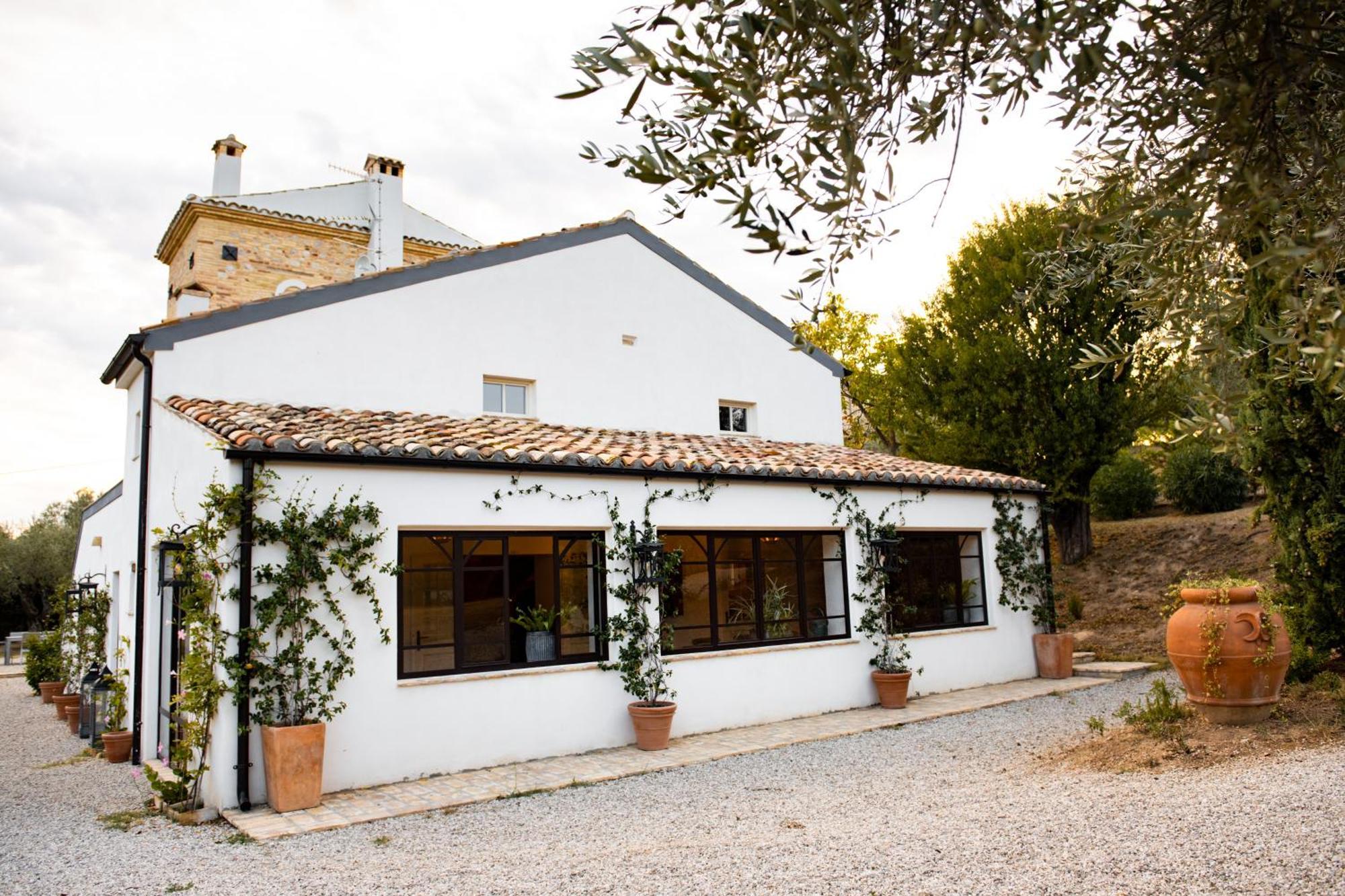 Casale Delle Lavande ชิตตา ซานตันเจโล ภายนอก รูปภาพ